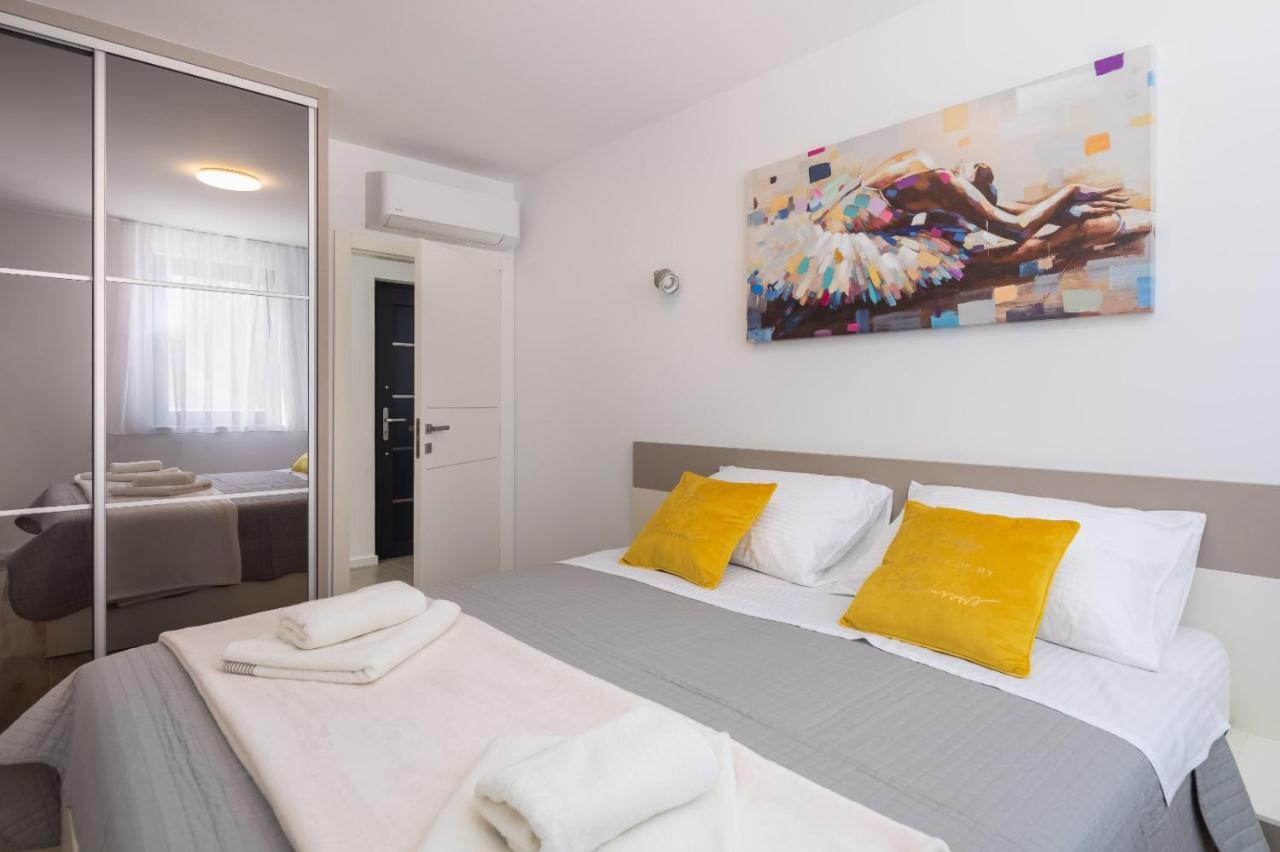 Luxury Apartment Sea Pakoštane Εξωτερικό φωτογραφία
